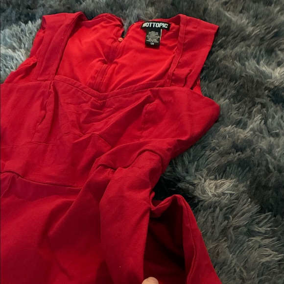 Hot Topic Red Dress - Picture 5 of 8